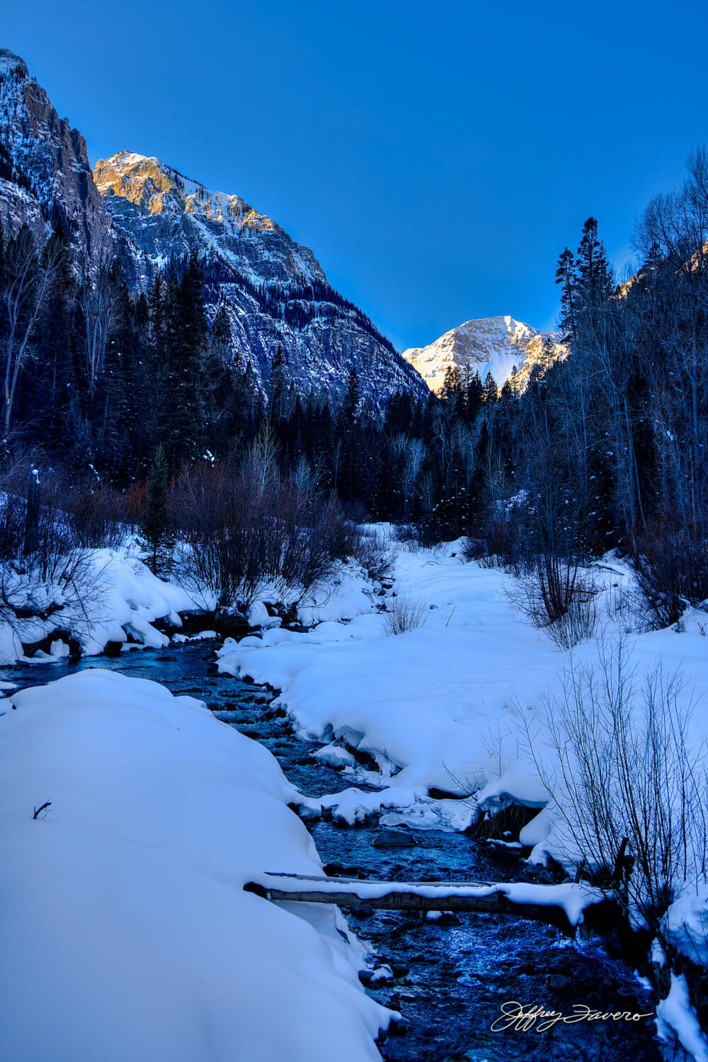 Sunlit Alpine Peaks Above Canyon Creek